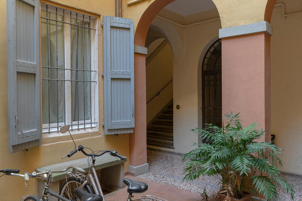 New Loft In The Heart Of Bologna 3 Appartement Buitenkant foto
